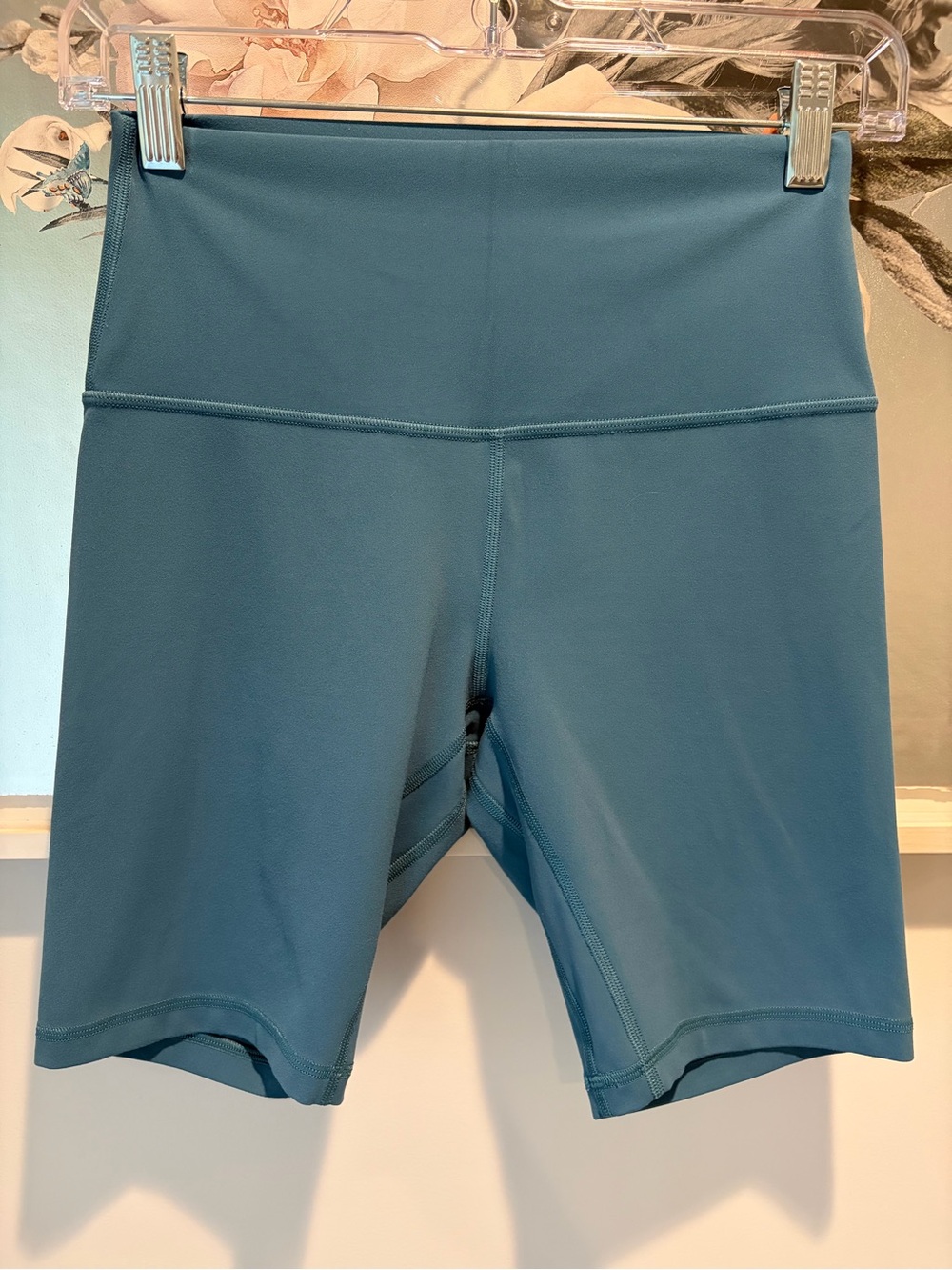 Lululemon Athletica Align High-Rise Biker Short 8" in Capture Blue Size 6 - Picture 5 of 5